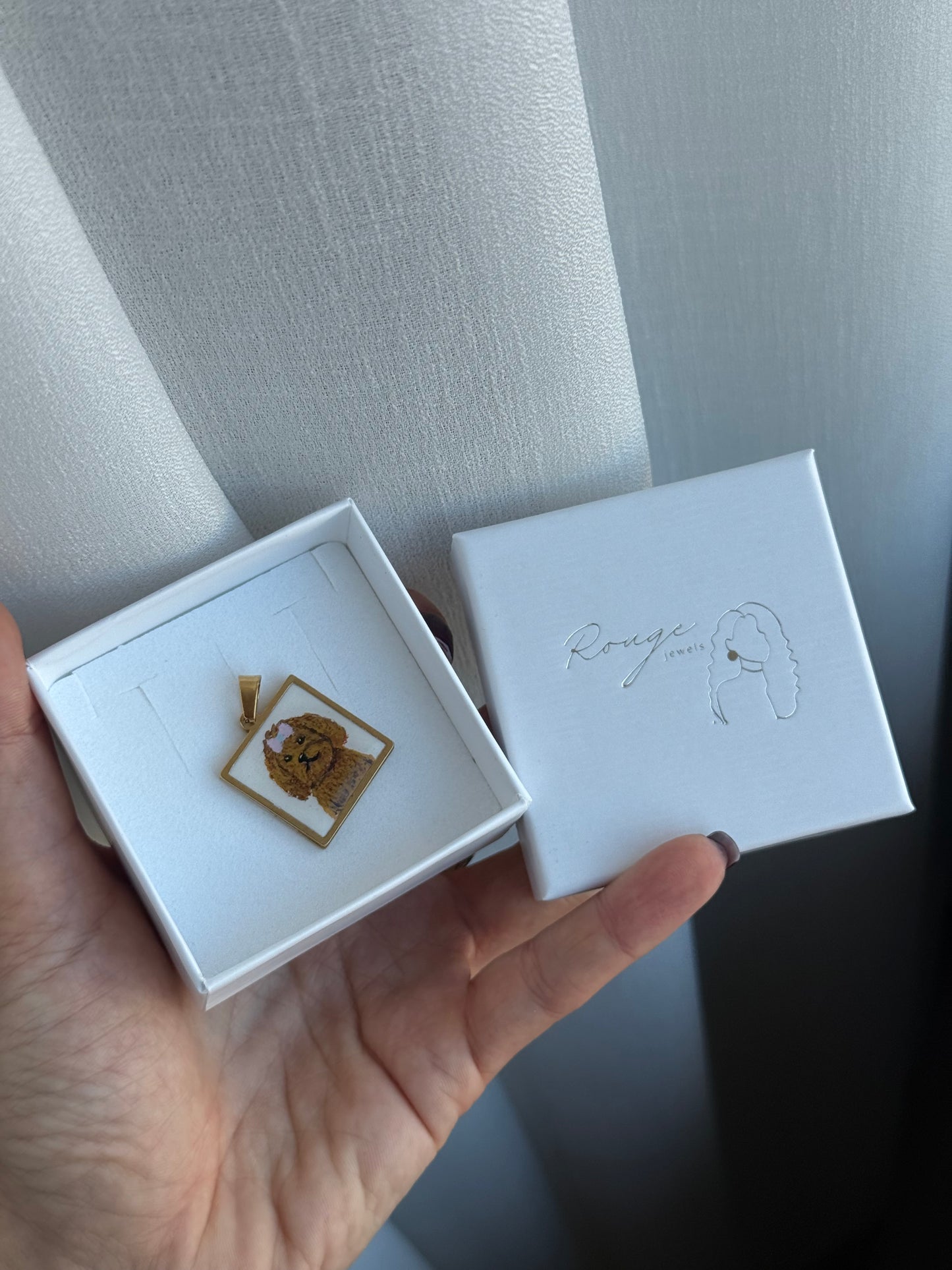 Ciondolo pelosetto quadrato small