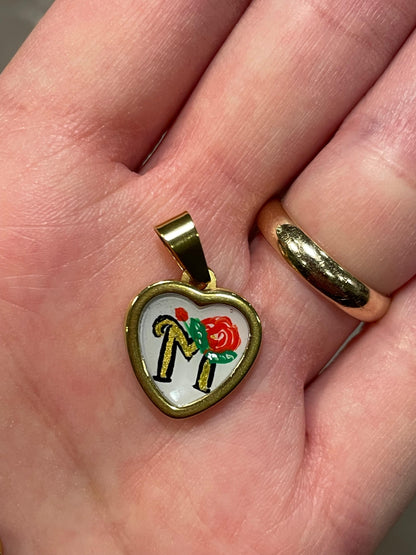 Ciondolo lettera dipinto a mano