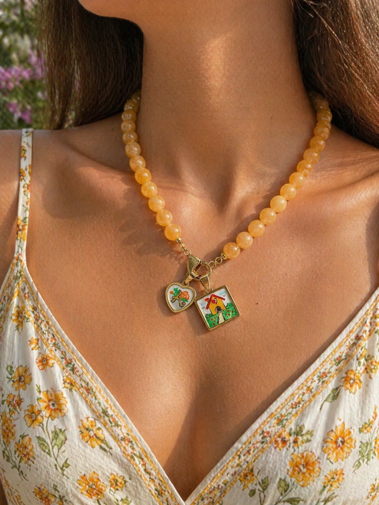 Collana di pietre di giada arancione chiaro