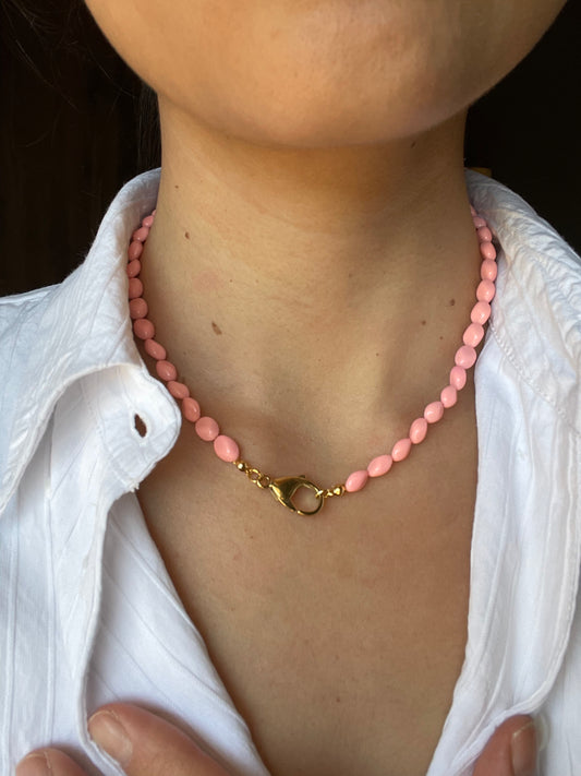Collana con pietre di pasta di corallo (small)